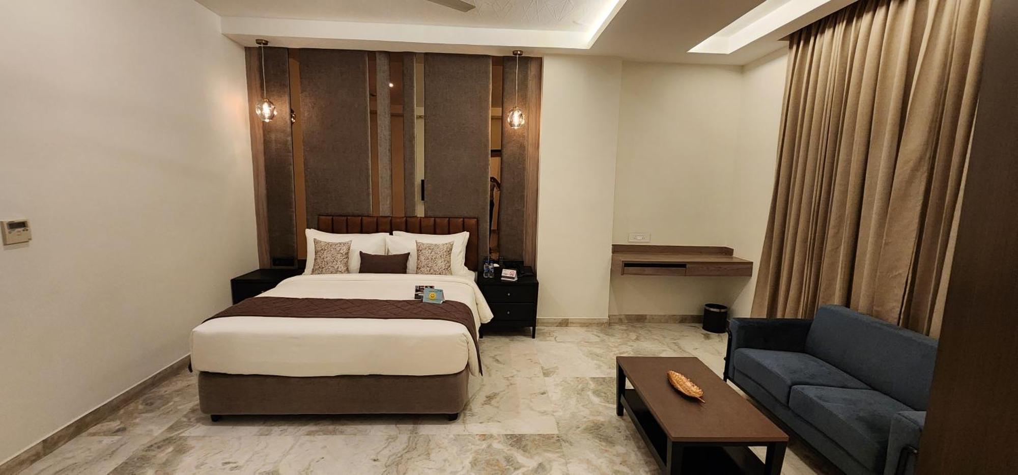 Hotel Star City Ченнаї Екстер'єр фото